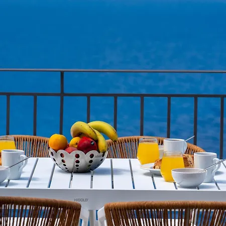 Assos Rockshore By The Sea * Асос