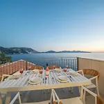 Apartment Assos Rockshore By The Sea Asos