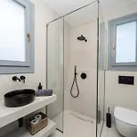 Apartment Assos Rockshore By The Sea *