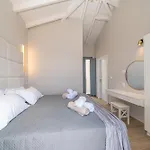 Apartment Assos Rockshore By The Sea *