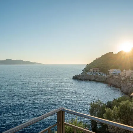 Assos Rockshore By The Sea Apartament Asos