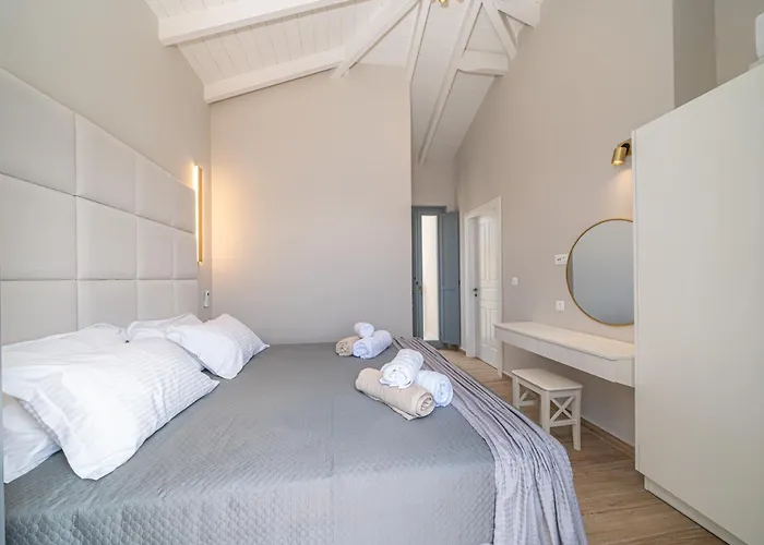 Apartament Assos Rockshore By The Sea *