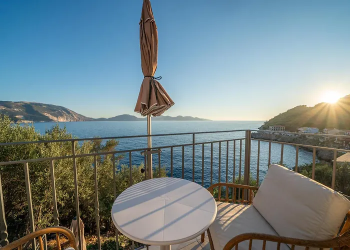 Assos Rockshore By The Sea Apartament *